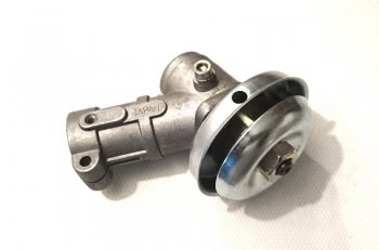 Winkelgetriebe universal für Motorsensen, Freischneider, Trimmer mit Schaftdurchmesser 26 mm