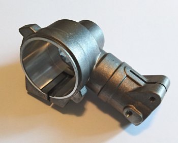Winkelgetriebe Gehäuse für TANAKA - HITACHI Motorsensen, Freischneider, Trimmer - 24 mm